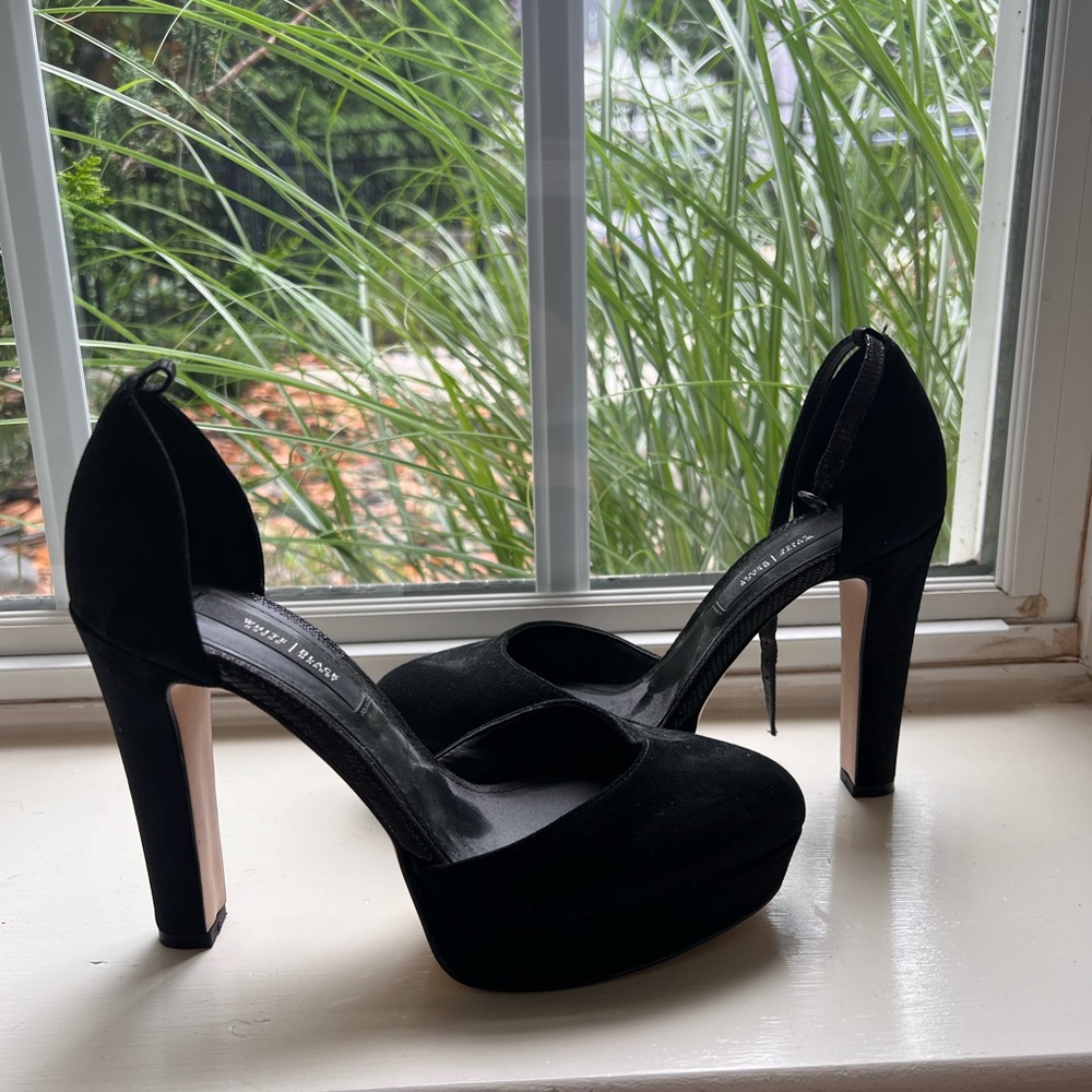 Women’s 7M Mariana Black Heels from White House Black Market